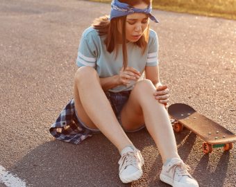 Growth Plate Injuries in Young Athletes: Symptoms, Treatment & Healing