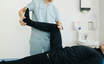 Chronic Pain Management – Non-Pharmaceutical Physio Approaches