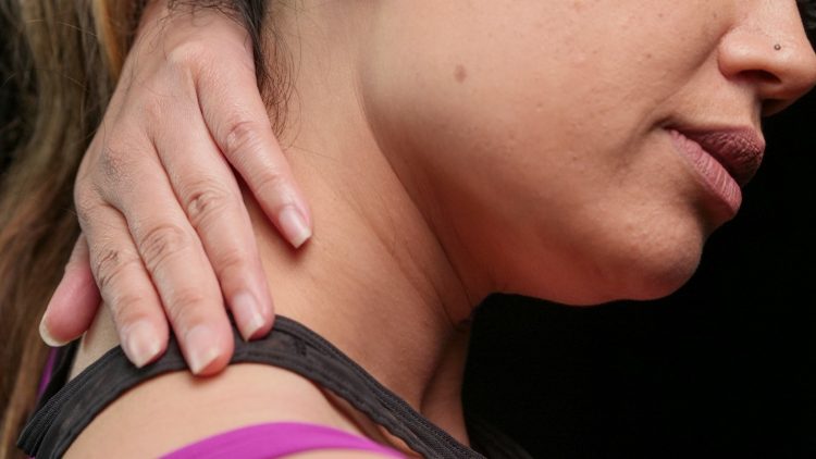 Benefits of Physiotherapy for Neck Pain