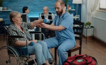 Pre-Surgery Physiotherapy: Why Strengthening Before an Operation Improves Recovery