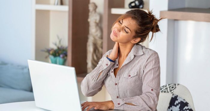 The Hybrid Work Neck Reset: A Simple Daily Routine to Reduce Neck Pain